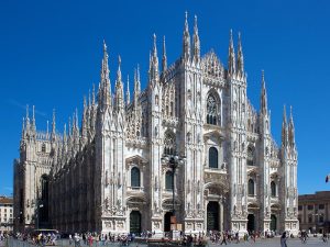 İtalya & Fransa & İspanya (BCN – MXP)