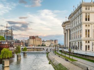 5bf4b97c-3a3f-4cbd-8a68-1eb9d1bf36b3