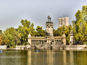 b8f3eb70-e8a8-4407-bcdf-ee616bfde205