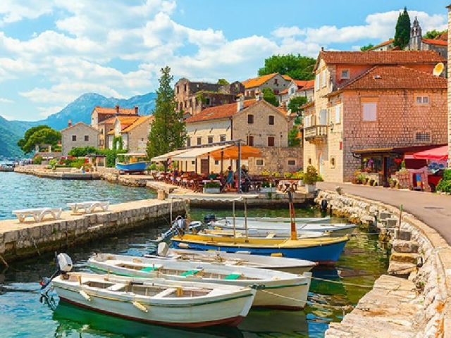 Kurban Bayramı Air Albania ile Büyük Balkan (Öğlen Uçuş)