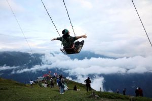 huser-yaylasinda-salincak-icin-siraya-girdiler_3403_dhaphoto16-f