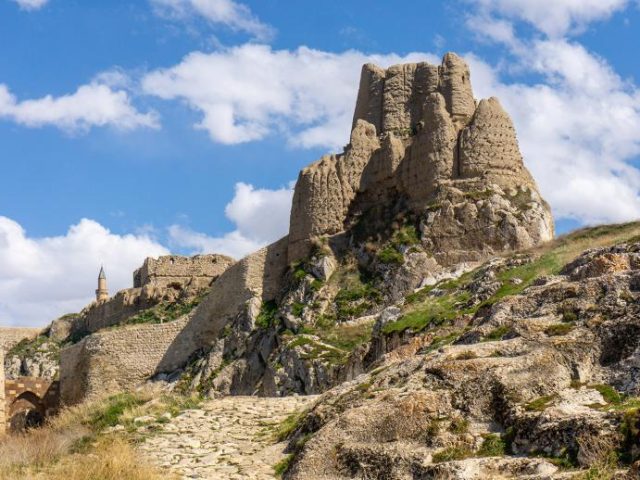 19 Mayıs Özel Uçaklı Doğu Ekspresi Türkiye’nin Çatısı Van Kars Erzurum Turu